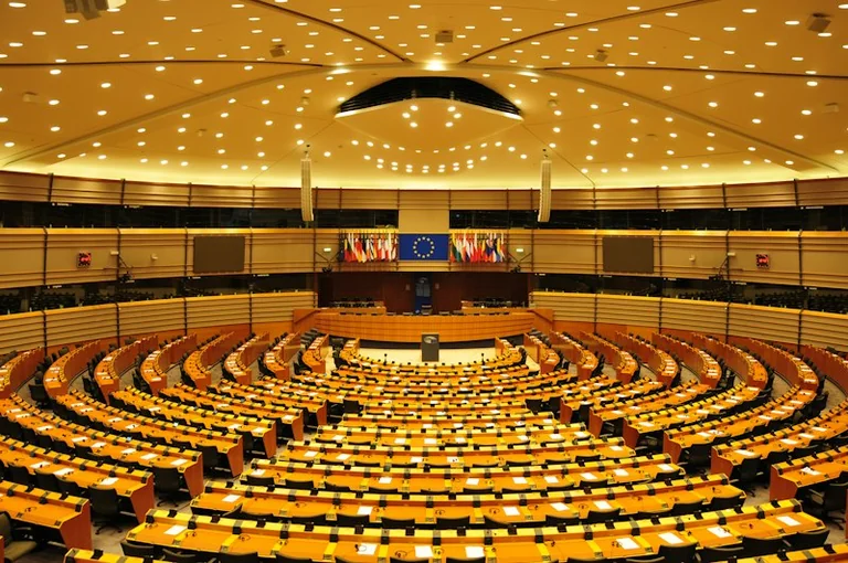Commons agenda for 13 October: energy questions and bill stages