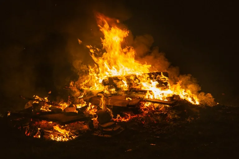 The 1605 Gunpowder Plot and the making of Bonfire Night