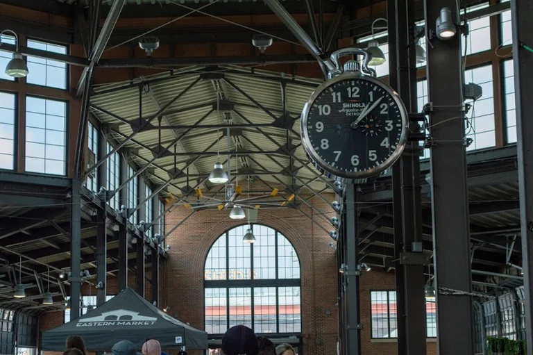 UK Clocks Went Back: Check Trains, Appointments and Devices